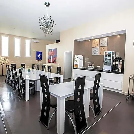 Chateau De Valloubiere 4* Saint-Jean-de-Fos