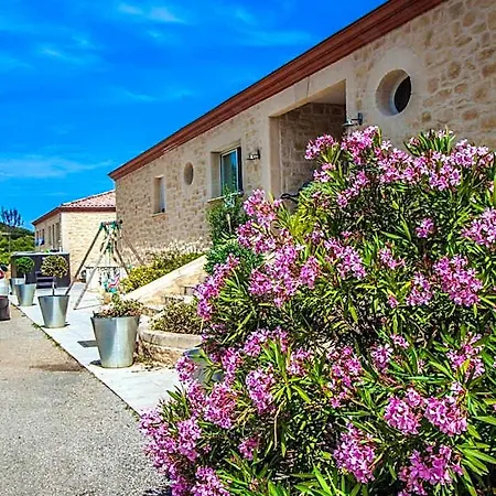 Château De Valloubière Alojamento de Acomodação e Pequeno-almoço