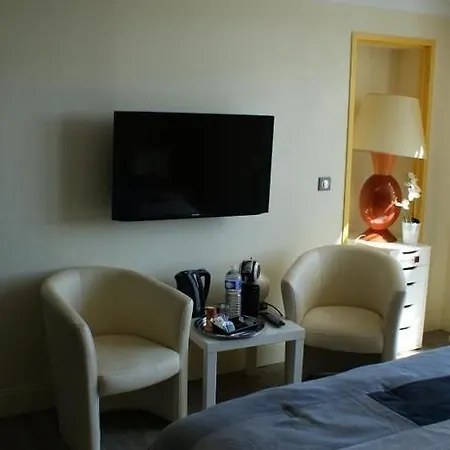 Chateau De Valloubiere Panzió 4*