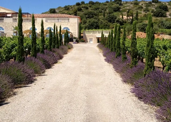Panzió Chateau De Valloubiere 4*